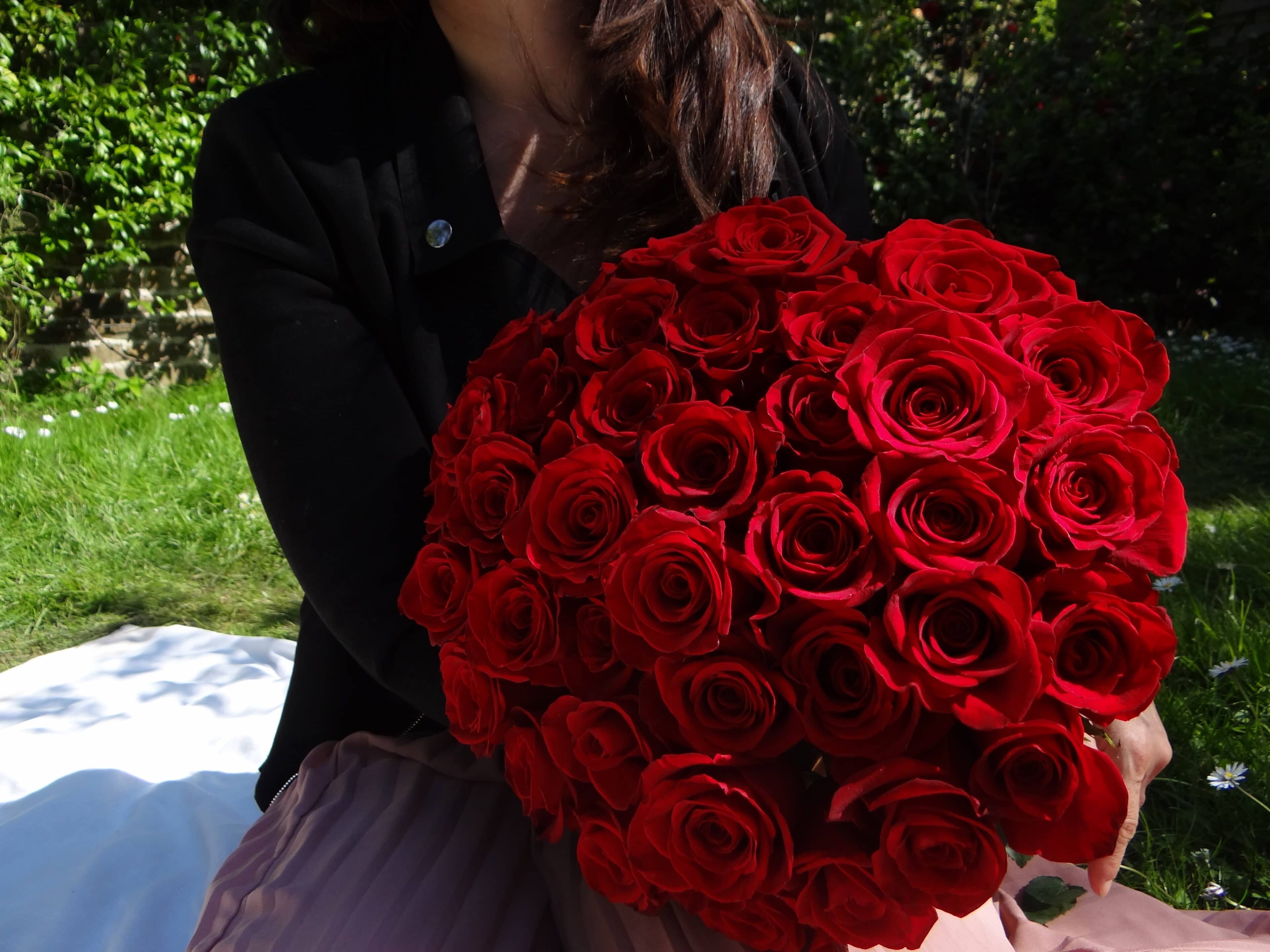 Bouquet de roses Rouges - Offrir 15, 30 ou 50 roses rouges