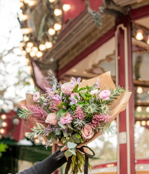 Bouquets de fleurs fraîches champêtre pastels